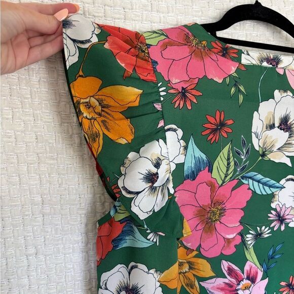 Floral Blouse✨ - Picture 6 of 6